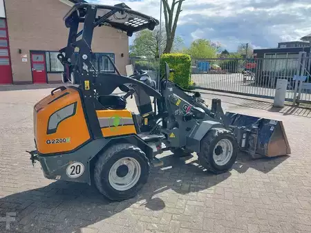 Kerekes rakodó 2020 Giant G2200E X-tra (5)