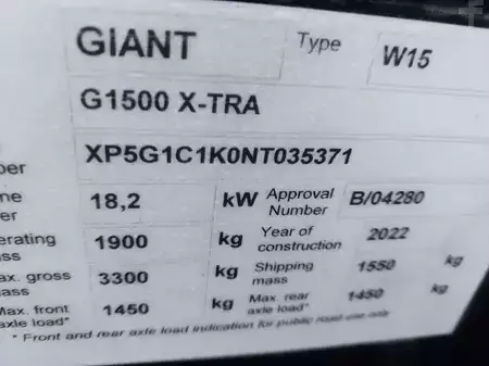 Kerekes rakodó 2022 Giant G1500 (8)