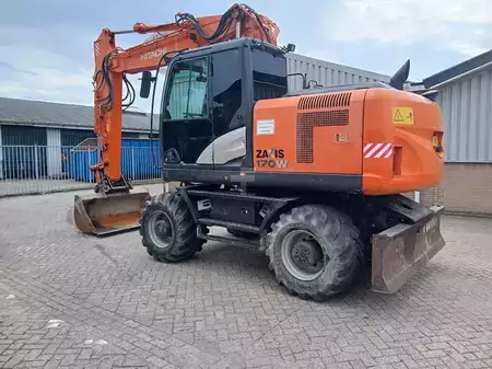Wheel Excavators 2013 Hitachi ZX170W-5 (2)