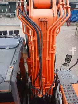 Wheel Excavators 2013 Hitachi ZX170W-5 (6)