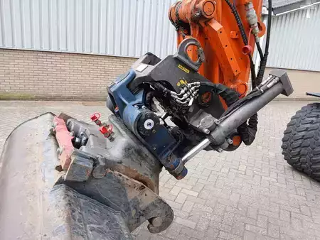 Pyöräkaivinkoneet  2023 Hitachi ZX135W-7 (7)