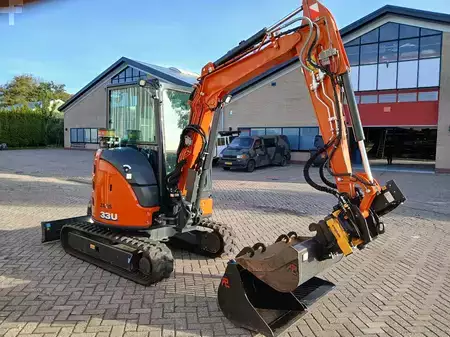 Mini excavadoras 2023 Hitachi ZX33U-6 CLR (4)