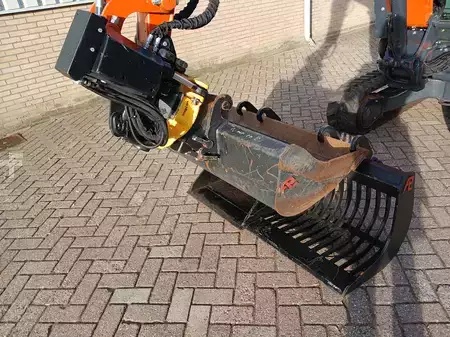 Mini excavadoras 2023 Hitachi ZX33U-6 CLR (7)