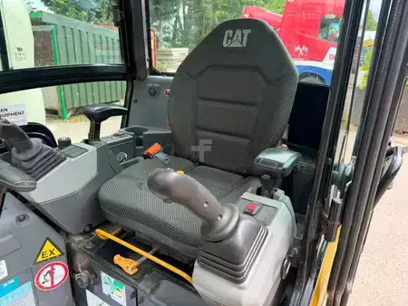 Minigraafmachines 2020 Caterpillar 301.8 - A/C! (17)