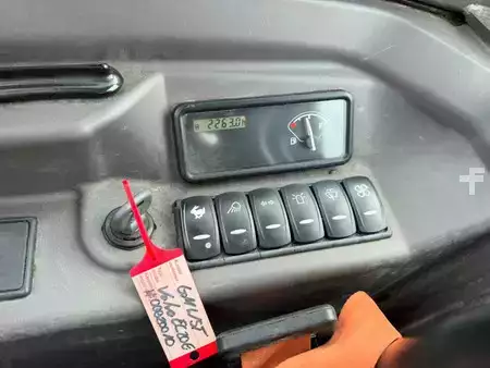 Mini excavadoras 2017 Volvo EC 18 D (15)