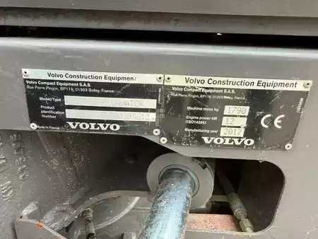 Mini excavadoras 2017 Volvo EC 18 D (28)
