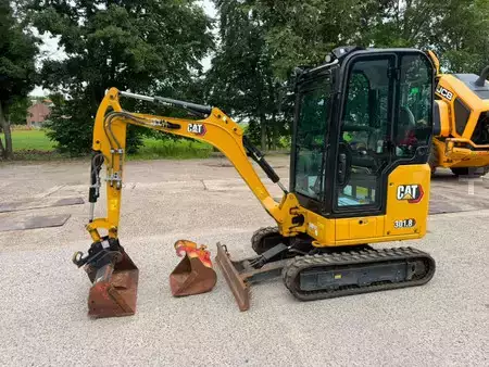 Minigraafmachines 2021 Caterpillar 301.8 (1)