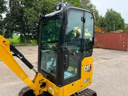 Minigraafmachines 2021 Caterpillar 301.8 (12)