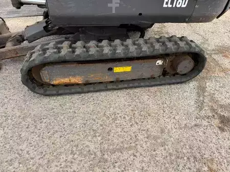 Minikaivinkoneet 2017 Volvo EC 18 D (17)