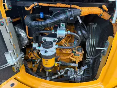Minigraafmachines 2025 Caterpillar 302.7 CR - pressure cabin! (26)