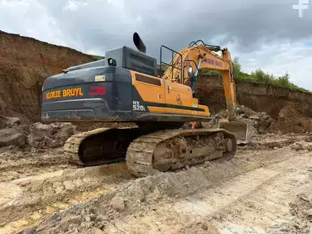 Hydraulic Excavators 2017 Hyundai HX 520 L (4)