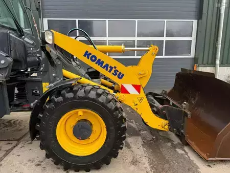 Cargadoras de ruedas 2021 Komatsu WA 80 M-8 (10)