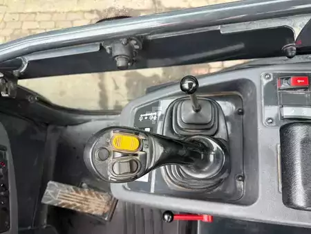Cargadoras de ruedas 2021 Komatsu WA 80 M-8 (19)