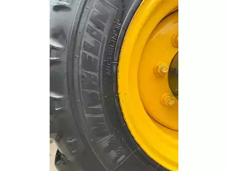 Cargadoras de ruedas 2021 Komatsu WA 80 M-8 (28)