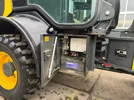 Cargadoras de ruedas 2021 Komatsu WA 80 M-8 (33)