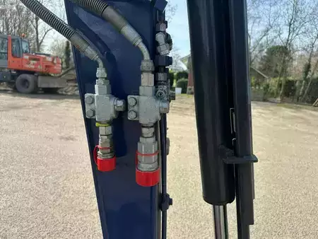 Mini-koparki 2023 Doosan DX 35 Z (15)