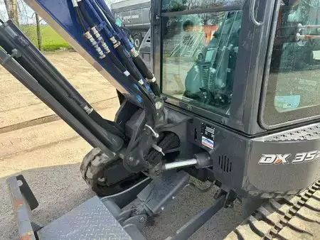 Mini-koparki 2023 Doosan DX 35 Z (19)