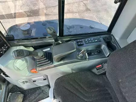 Mini-koparki 2023 Doosan DX 35 Z (32)