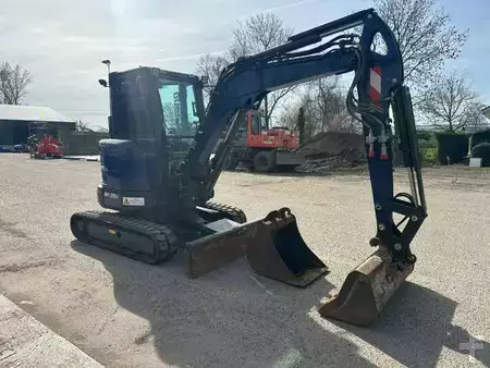 Mini-koparki 2023 Doosan DX 35 Z (9)