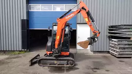 Mini kotrógép 2019 Kubota KX030-4 (2)