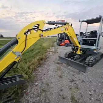 Mini excavadoras 2025 Wacker Neuson EZ36 (4)