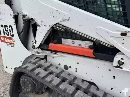 Cargadores compactas 2013 Bobcat t190 (19)