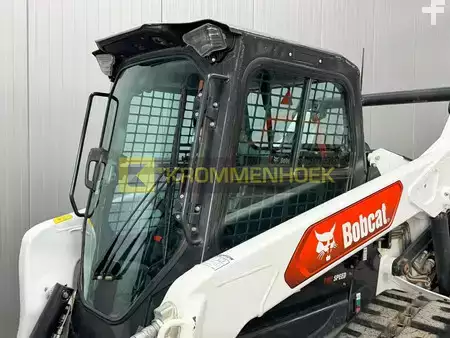 Telaketjukuormaajat 2024 Bobcat T 76 + Laser Grader 244 cm (15)