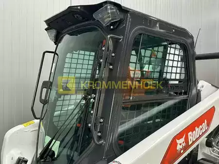 Telaketjukuormaajat 2025 Bobcat T 66 (15)