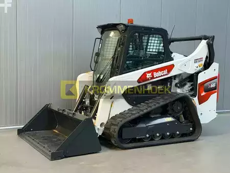 Telaketjukuormaajat 2025 Bobcat T 66 (2)