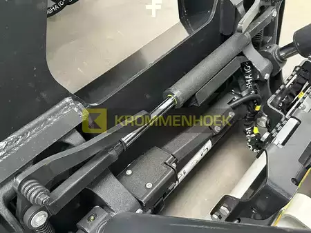 Telaketjukuormaajat 2025 Bobcat T 66 (9)