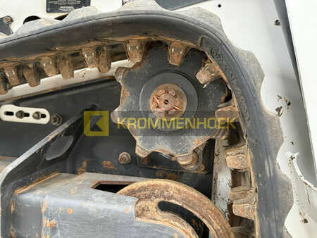 Ładowarki gąsienicowe 2016 Bobcat MT 55 (12)