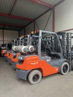 Van der Kreeft Vorkheftrucks B.V.