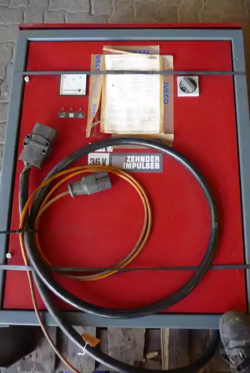 10312_Zehnder-Ladegerät-11395407986.2387.jpg?v=1761538959