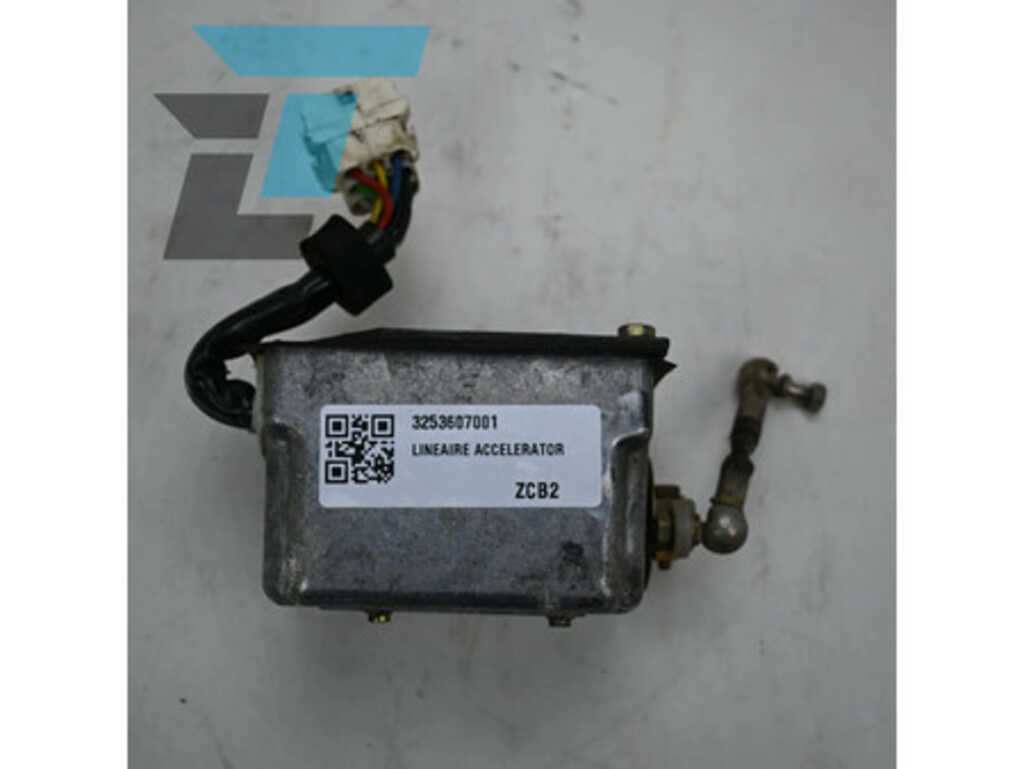 66709_381288620-1.jpg?v=1764250871