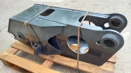 Podvozkový díl Bobcat Verbindungsstück-Telearm-GabelträgerT140+170 (2)