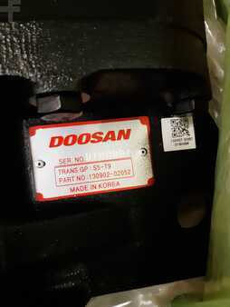 Egyéb  Doosan Getriebe (3)