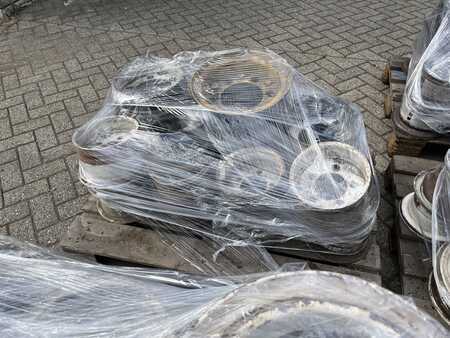 Autres  Clark Felgen Velgen Rims (3)