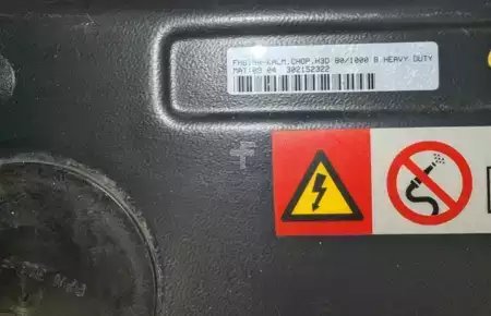 Miscelaneo  CAT Caterpillar Leistungsmodul (2)