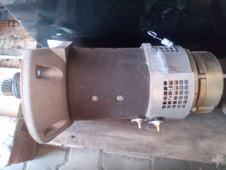 Muut  BT LPE 240  (1)