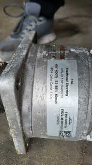 Motore dello sterzo  Linde R14-01 (3)
