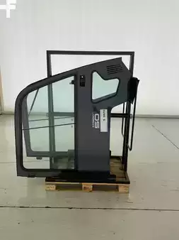 Parte do chassi  Toyota 8FBMT50 (2)