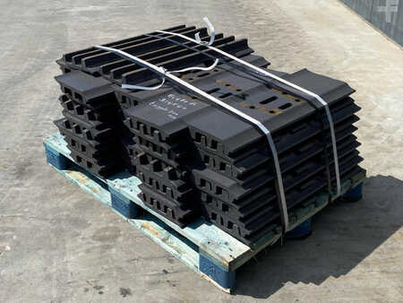 Chassis part  Volvo 7 (1)