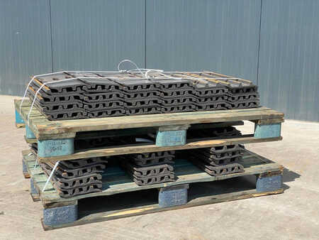 Chassis part  Volvo 7 (3)