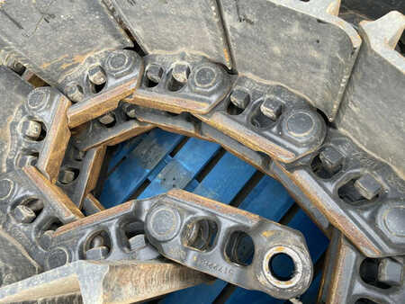 Chassis part  Cat 4 (3)
