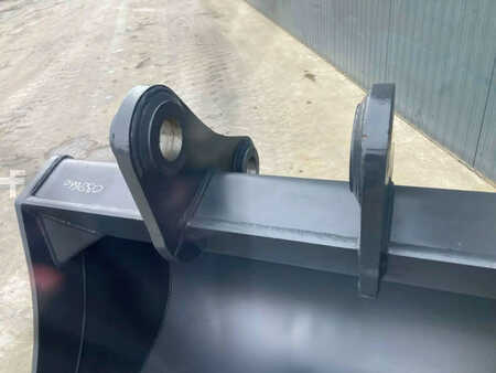 Fahrgestellteil  Doosan 7 (7)