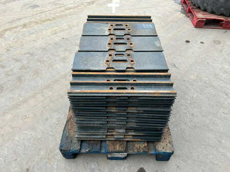 Chassidel
  Hyundai 4 (4)