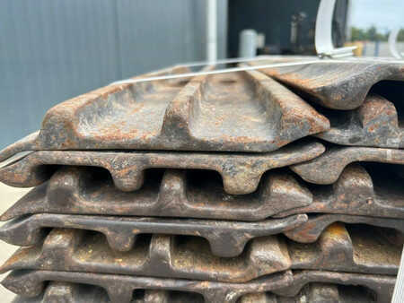 Rungon osa  Cat 4 (3)