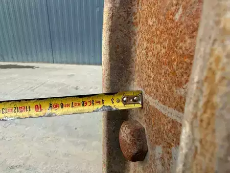 Fahrgestellteil  Cat 4 (16)