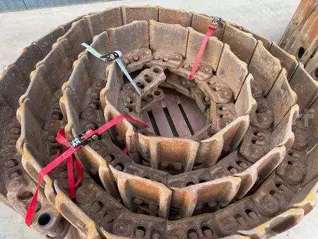 Fahrgestellteil  Cat 4 (4)