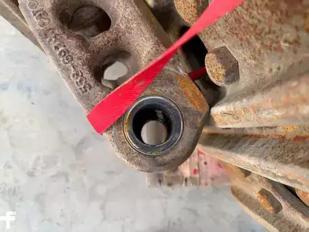 Fahrgestellteil  Cat 4 (8)